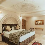 Harem Cappadocia מלון אוצ'יסר